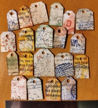 20 Etiketten (1.2-2.2cm) für Karten oder Junk Journal