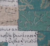 Servietten - dunkelgrün, Noten, Schrift, Stechpalme   (ca. 33cm Papierserviette)