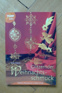 Glitzernder Weihnachtsschmuck / Täubner (Topp - 2001)