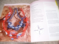 Kumihimo - Schmuckstücke / Schwarz (Topp 2006)