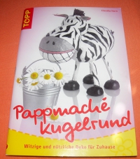 Pappmaché kugelrund / Claudia Horn (Topp 2005)